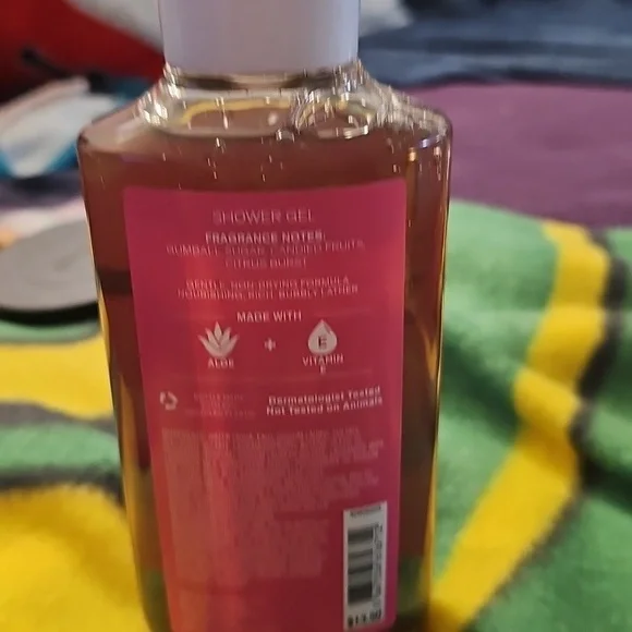 Bath & Body Works Bubble Gum Pop Shower Gel 10 oz. - Picture 2 of 5